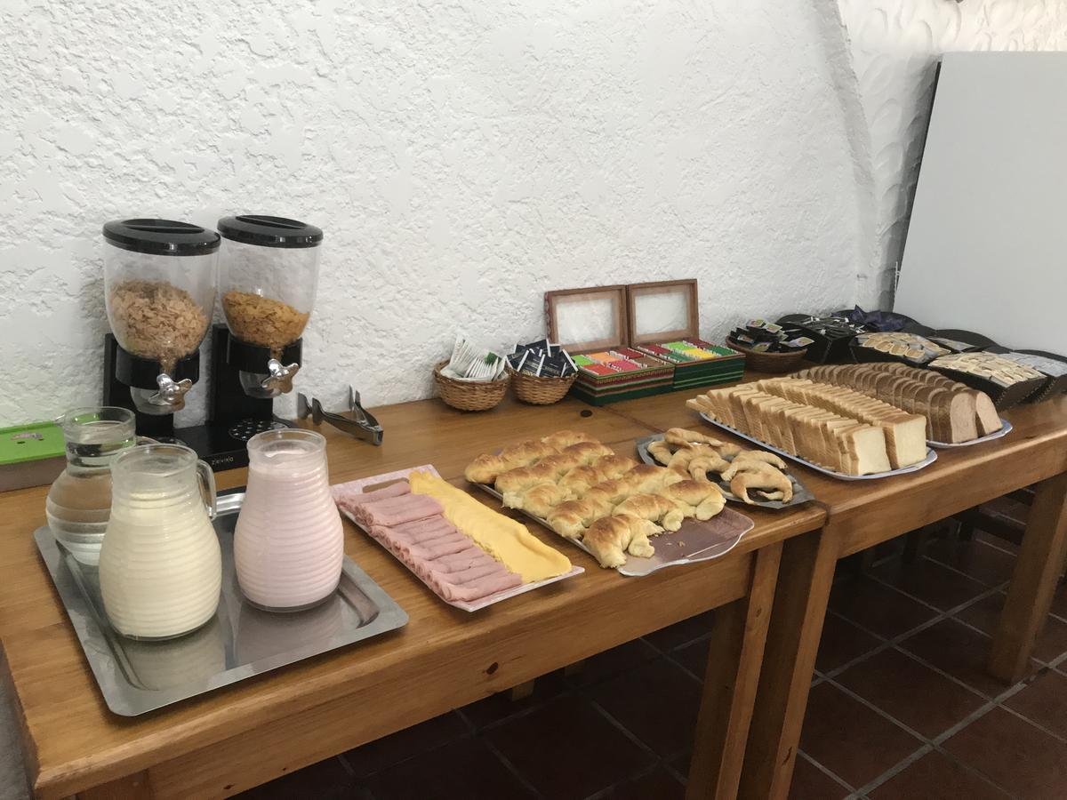 科隆尼亚酒店 圣贝尔纳多 外观 照片
